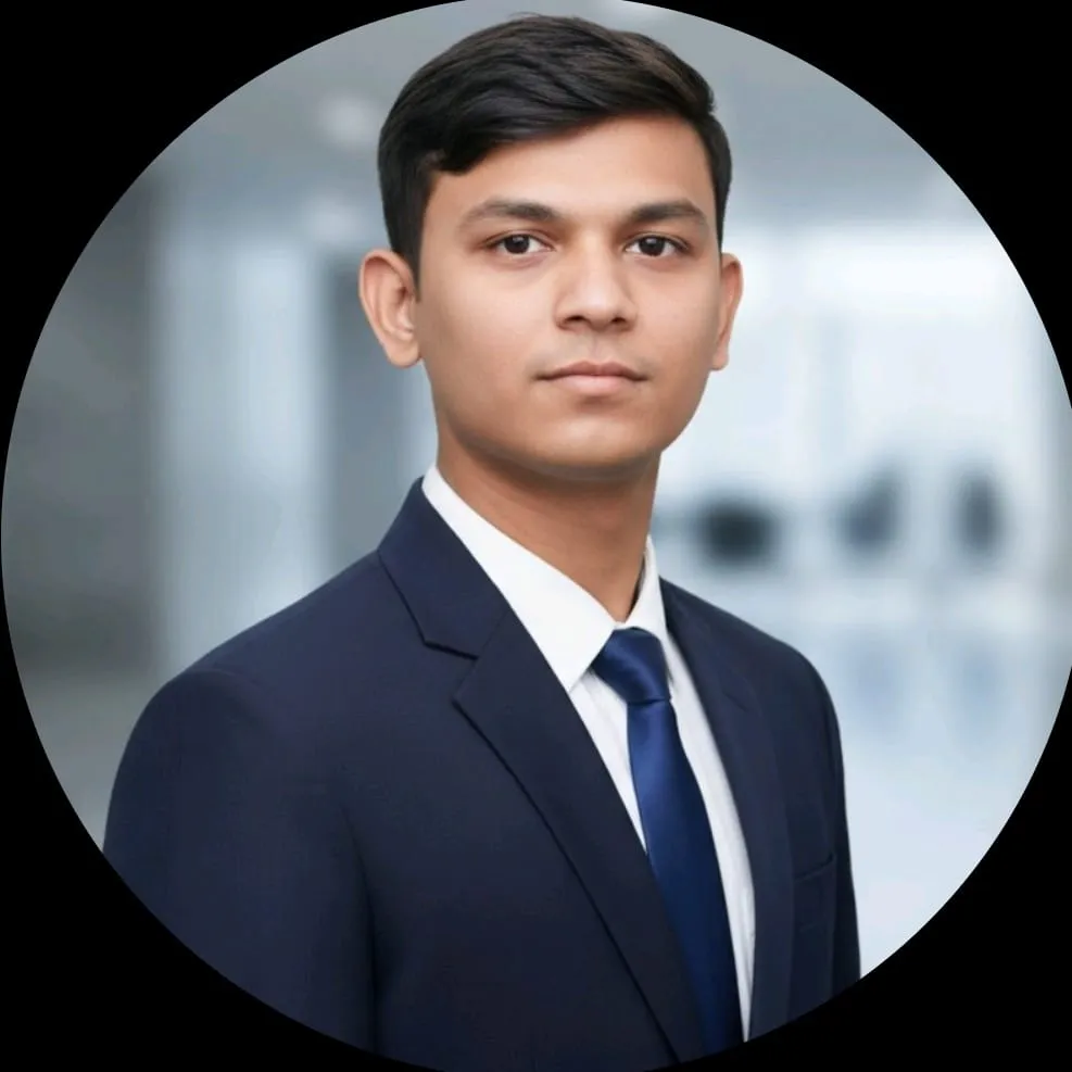 Shahnoor Mujawar - Full-Stack Engineer and Product Builder specializing in backend systems, AI workflows, and React Native development